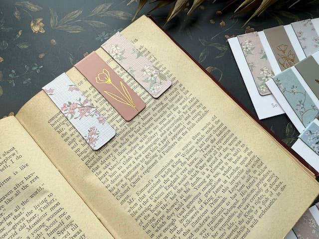 Floral Magnetic Bookmarks (Set of 3)