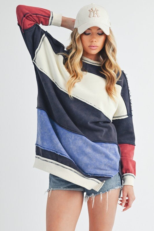 Aemi + Co Ottavia Sweatshirt - RaeLynns Boutique