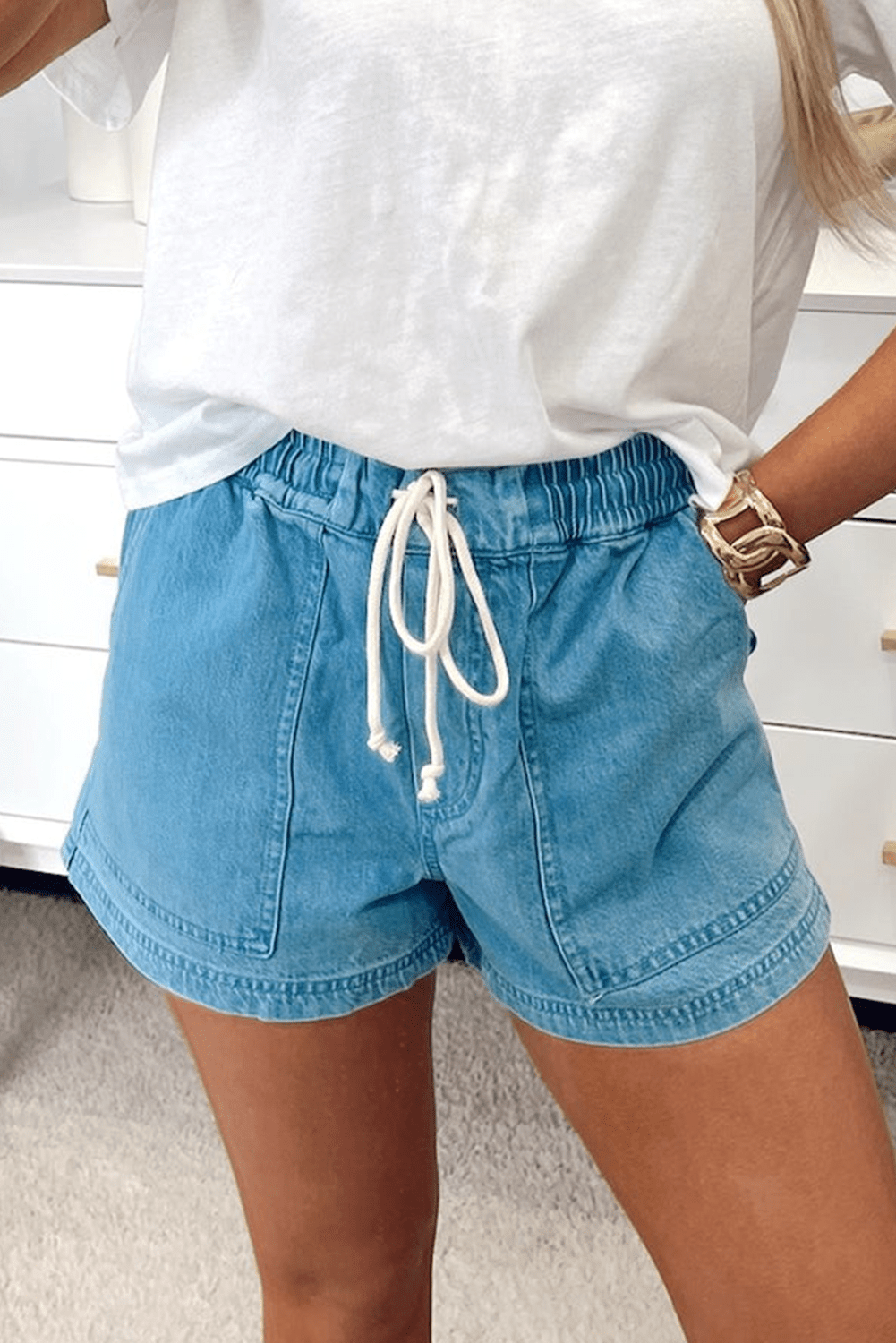Beau Blue Contrast Drawstring Elastic Waistband Denim Shorts - Raelynns&Co