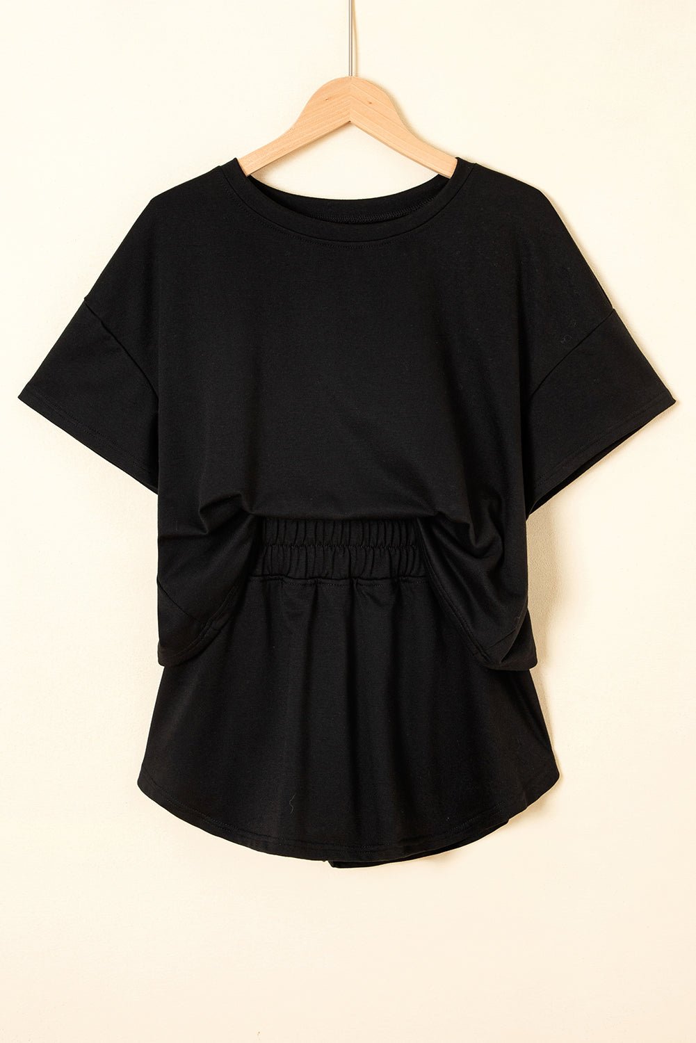 Black 2pcs Cropped Tee and Ruffle High Waist Skort Set - Raelynns&Co