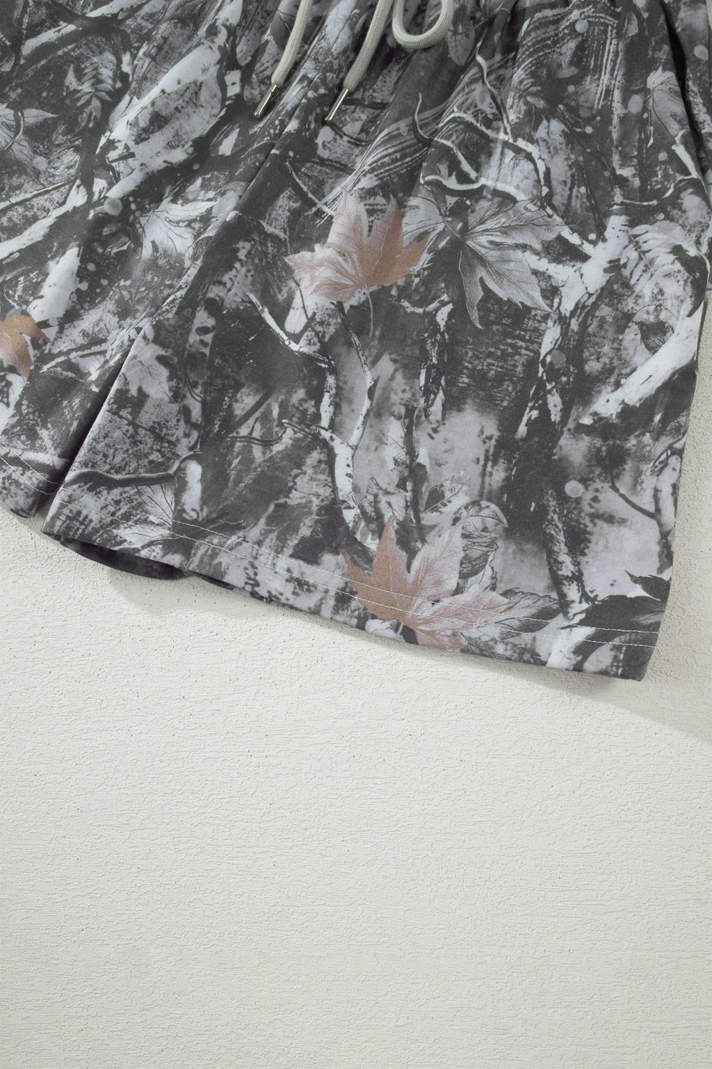 Gray Abstract Maple Leaf Printed Tie Elastic Waist Shorts - Raelynns&Co