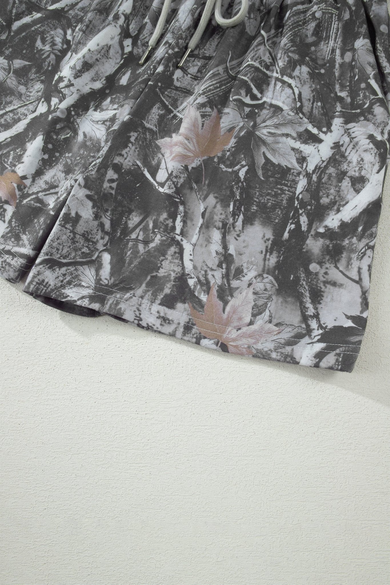 Gray Abstract Maple Leaf Printed Tie Elastic Waist Shorts - Raelynns&Co