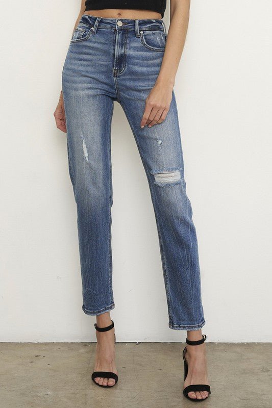 HIGH RISE GIRLFIRNED JEANS - RaeLynns Boutique