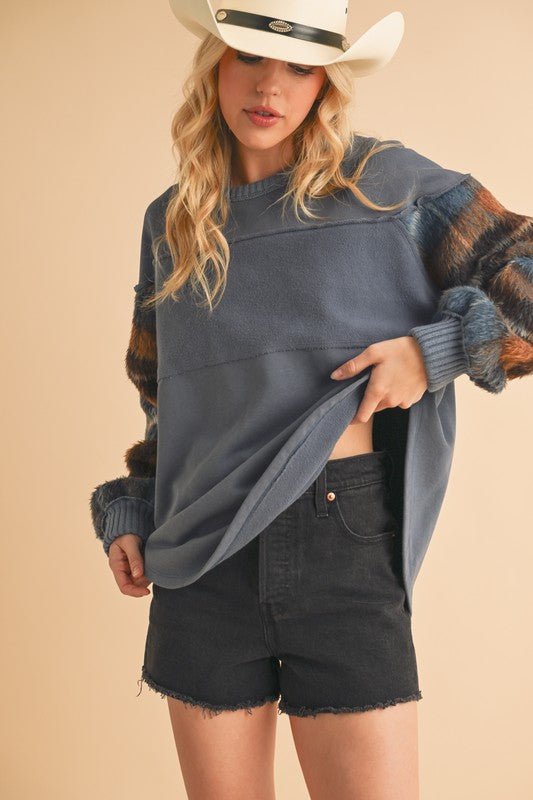 Malva Plaid Pullover Sweater - RaeLynns Boutique