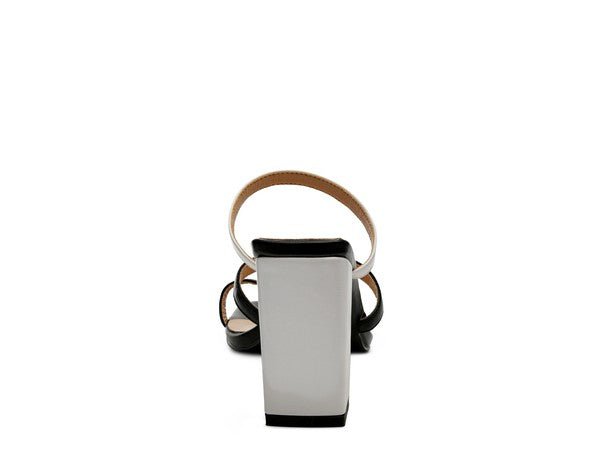 Marve Block Heel Thong Sandals - RaeLynns Boutique