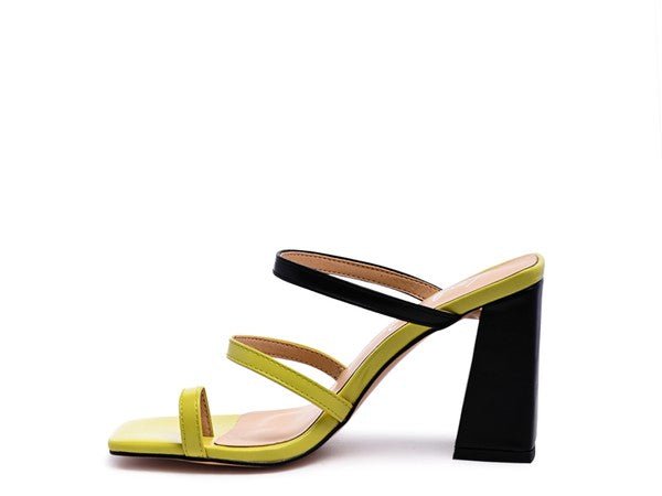 Marve Block Heel Thong Sandals - RaeLynns Boutique