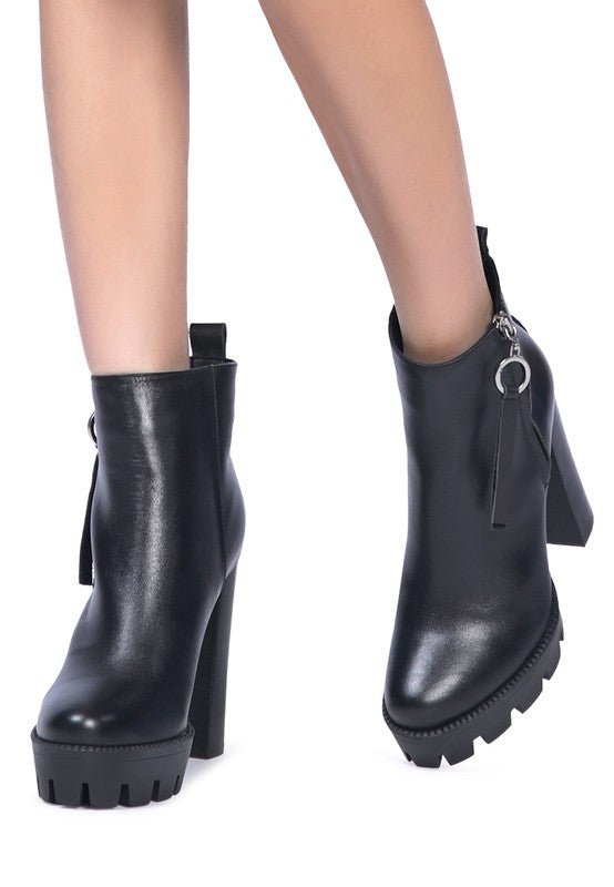 MISTRESS HIGH BLOCK HEELED CHUNKY LEATHER BOOT - RaeLynns Boutique