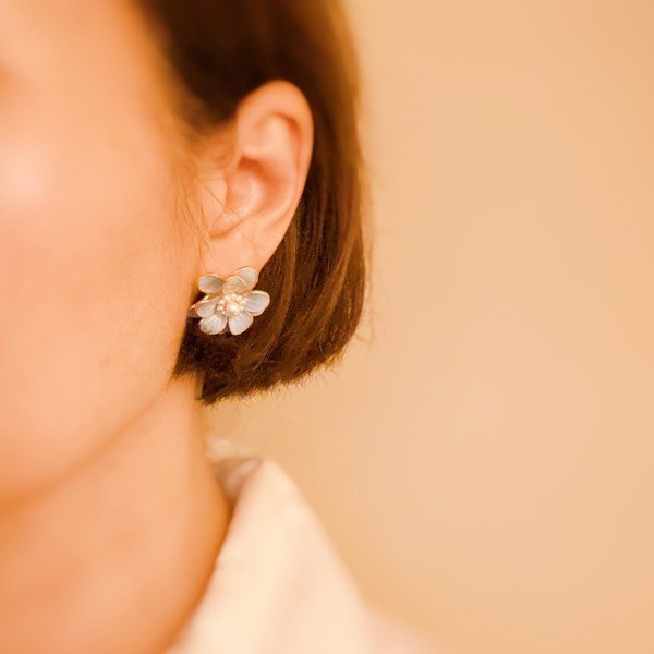 Scarlett Art Of Flower Earrings - RaeLynns Boutique