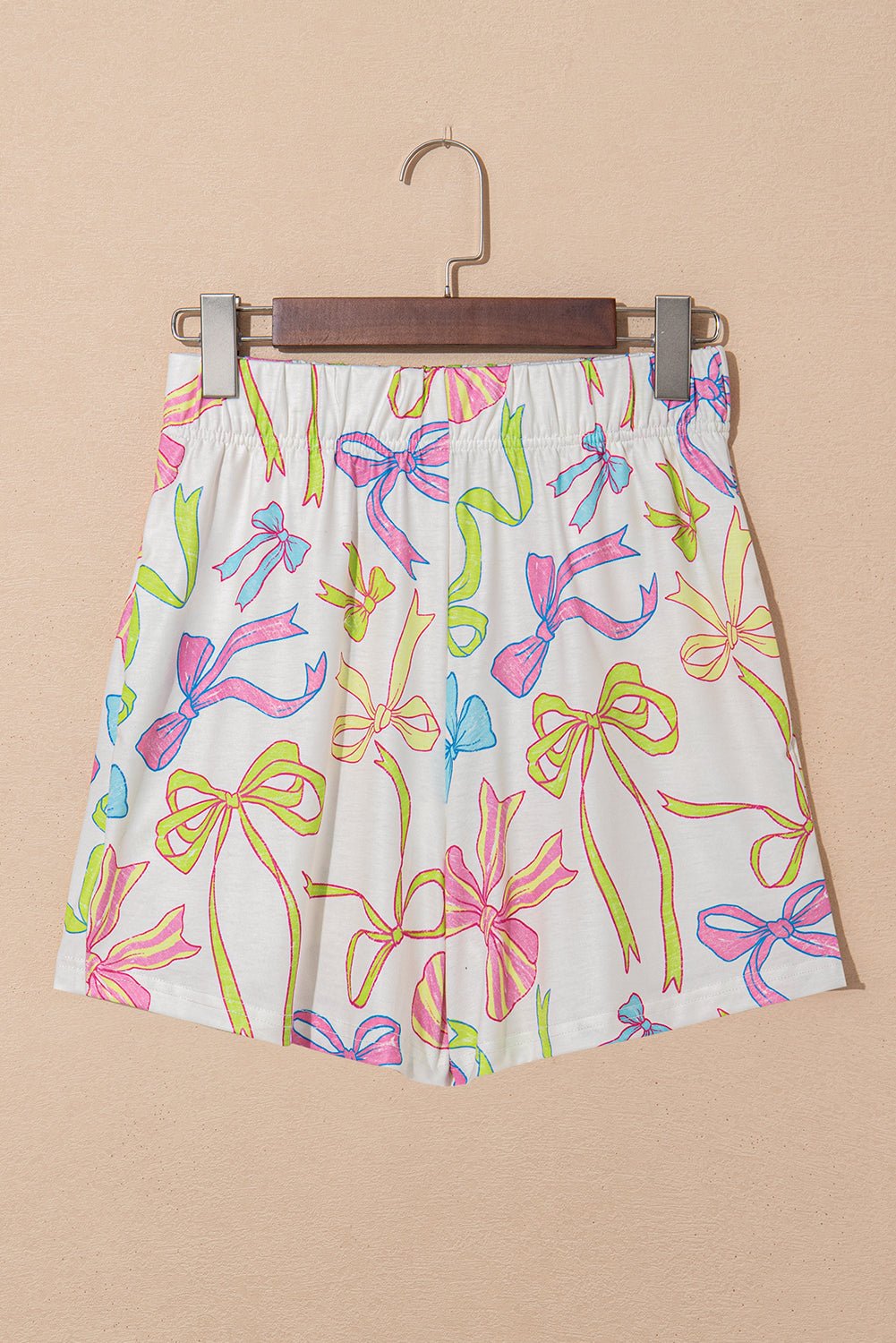 White Cheerful Bow Print Elastic Pull On Casual Shorts - Raelynns&Co