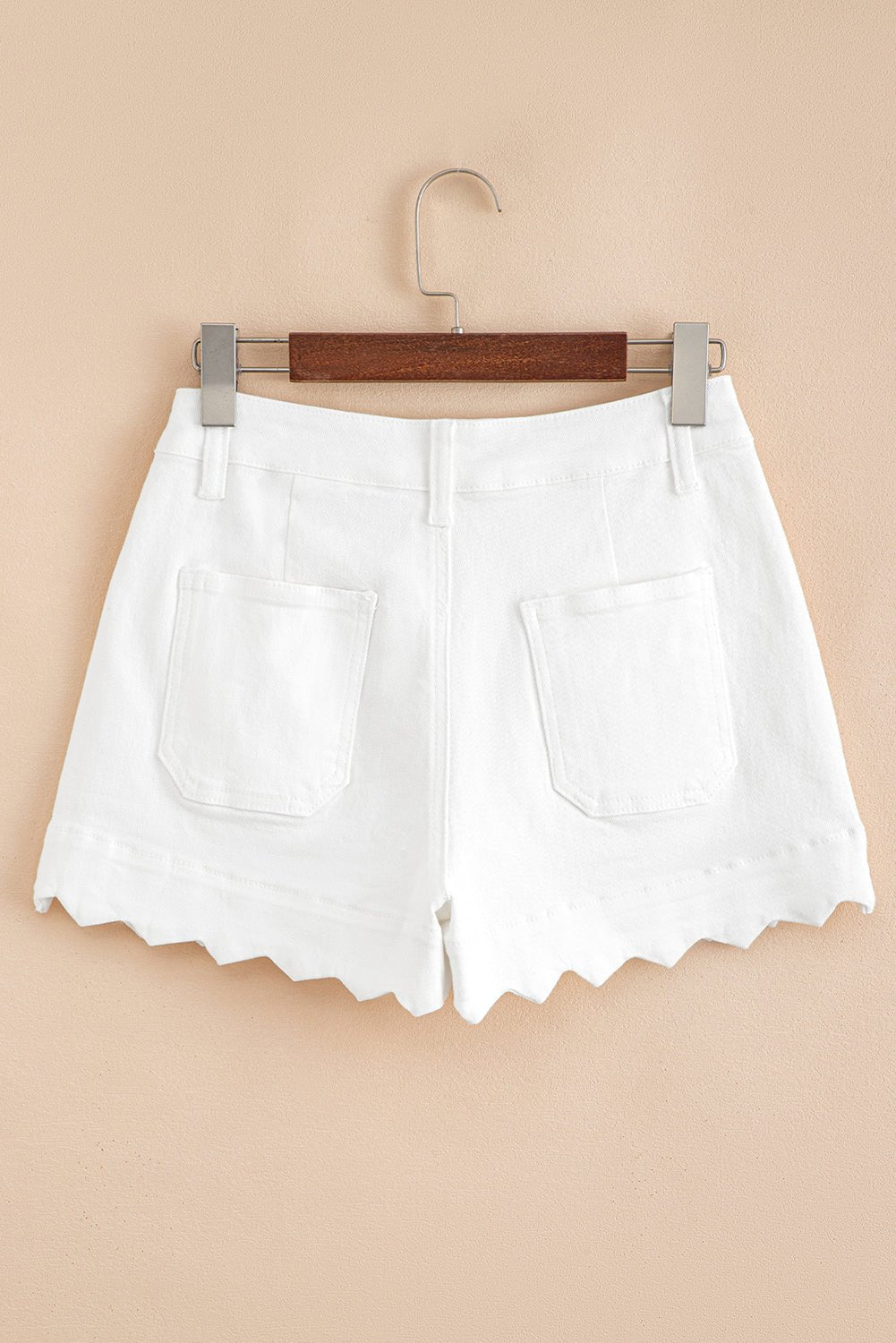 White Scalloped Hemline Acid Wash High Waist Denim Shorts - Raelynns&Co
