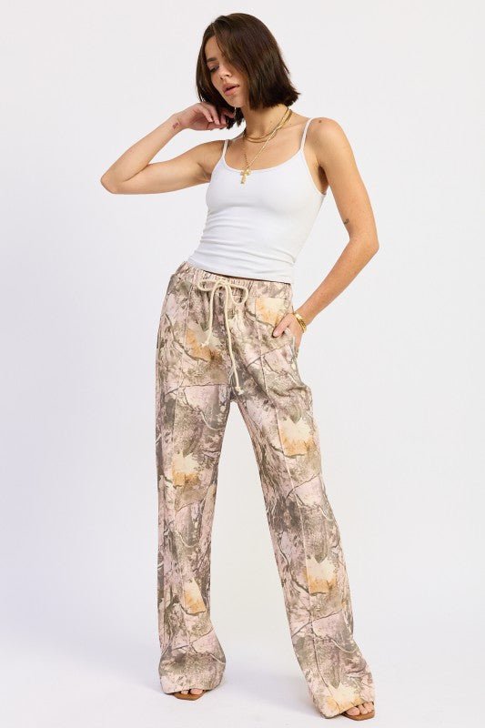 WOODLAND CAMO SWEATPANTS - RaeLynns Boutique