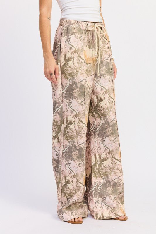 WOODLAND CAMO SWEATPANTS - RaeLynns Boutique